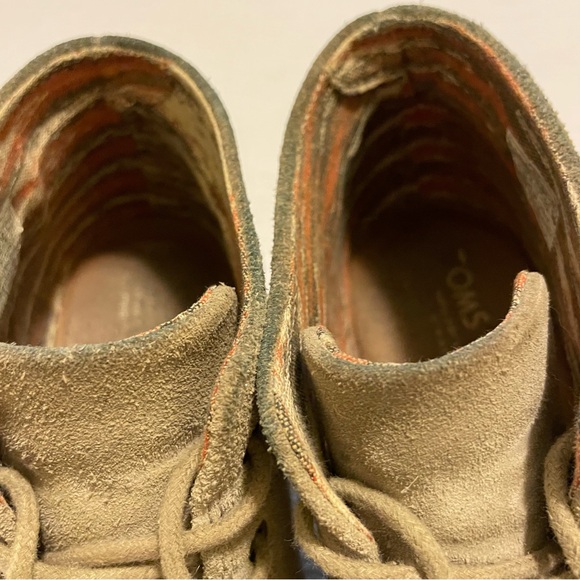 Toms Multicolor Striped Interior Shoes - Picture 9 of 9